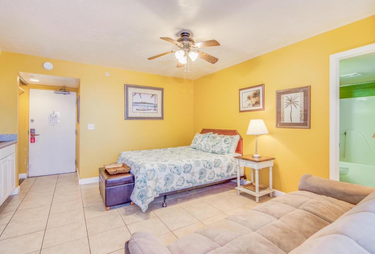 Casa Playa Condos Fort Myers Beach Bagian luar foto