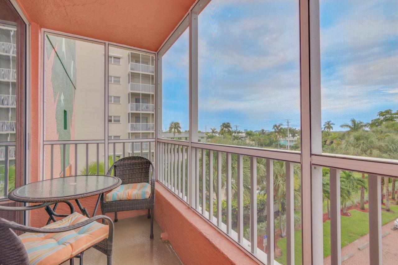 Casa Playa Condos Fort Myers Beach Bagian luar foto